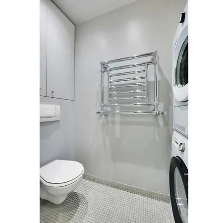 Daire Marais 2b With Balcony By Melvane Luxury