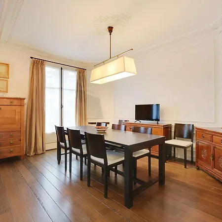 Апартаменты Marais 2b With Balcony By Melvane Luxury *