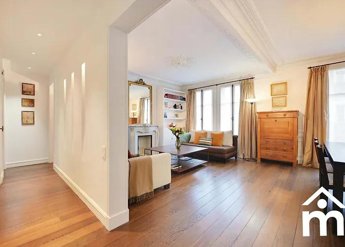 Marais 2b With Balcony By Melvane Luxury