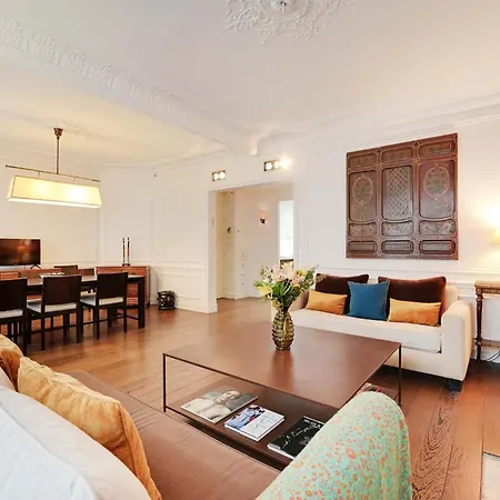 Apartment Marais 2b With Balcony By Melvane Luxury *