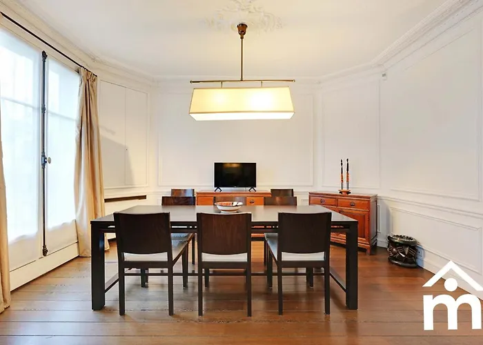 Marais 2b With Balcony By Melvane Luxury Apartment *